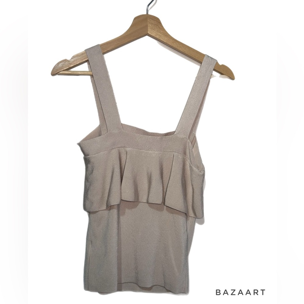 Express top in gold color